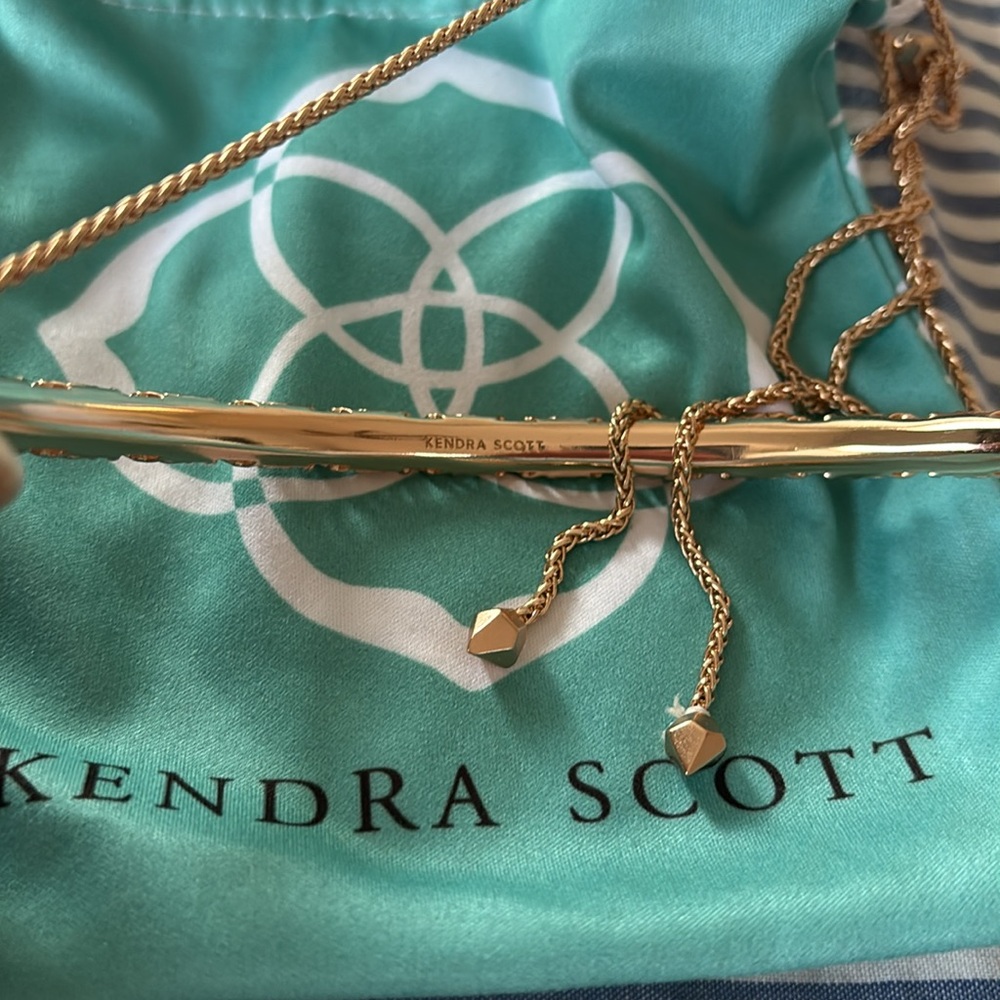 Kendra Scott Lucy choker necklace in Rose Gold - Picture 3 of 3